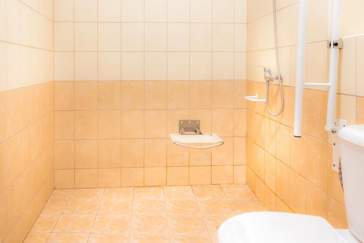 Hotel Zannam Брно Экстерьер фото